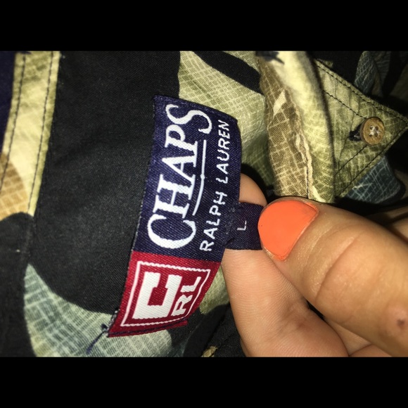 Large Chaps/Ralph Lauren Floral button up shirt - Picture 4 of 4